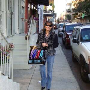 Meet your Posher, Gina